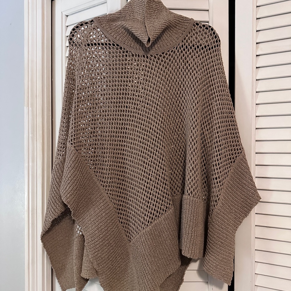 WD.NY Taupe Knit Poncho